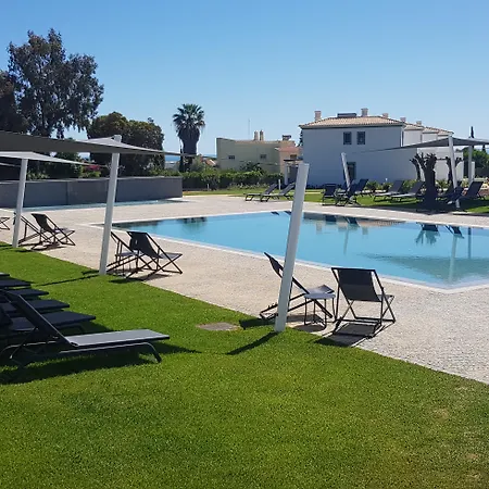 Θέρετρο Quinta Do Algarvio Village Καρβοέιρο