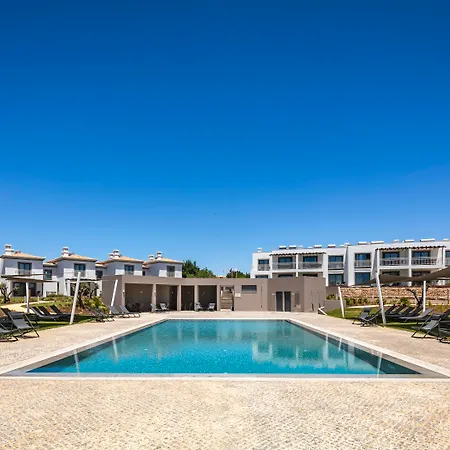 Quinta Do Algarvio Village Resort