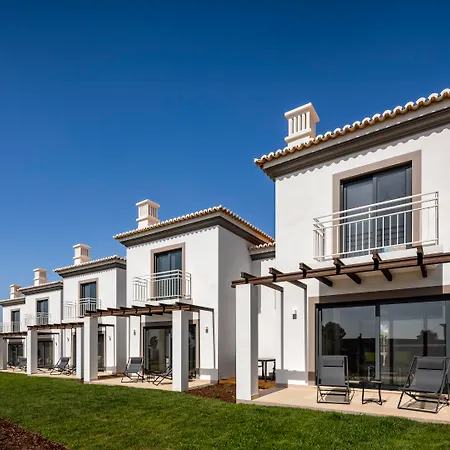 Quinta Do Algarvio Village Resort
