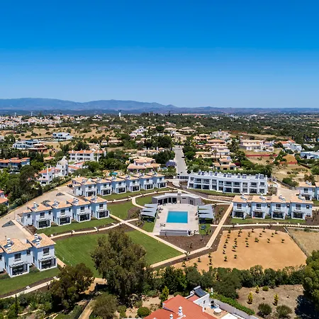 Quinta Do Algarvio Village 4* Καρβοέιρο