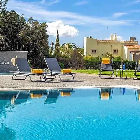 Quinta Do Algarvio Village אתר נופש 4*