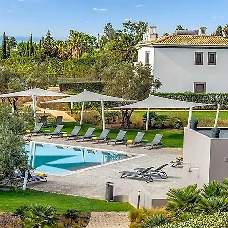 Semesteranläggning (resort) Quinta Do Algarvio Village 4*